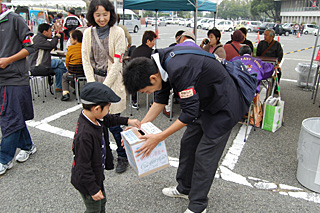 募金活動の写真1